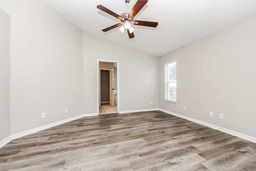 Building Photo - 3128 Prairie Iris Dr