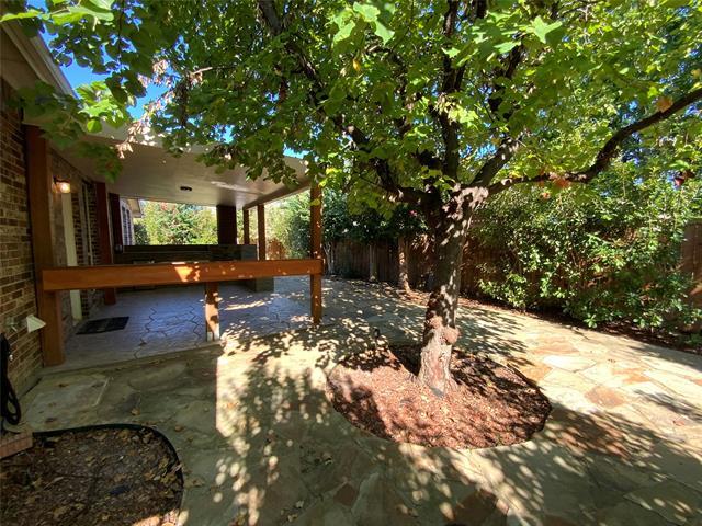 Building Photo - 15555 Appaloosa Dr