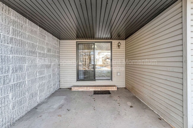 Building Photo - 3348 S Doris Ct