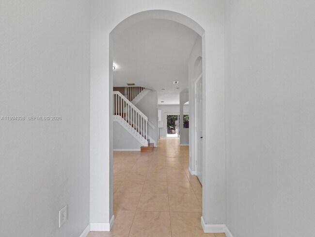 Building Photo - 5001 SW 140th Terrace