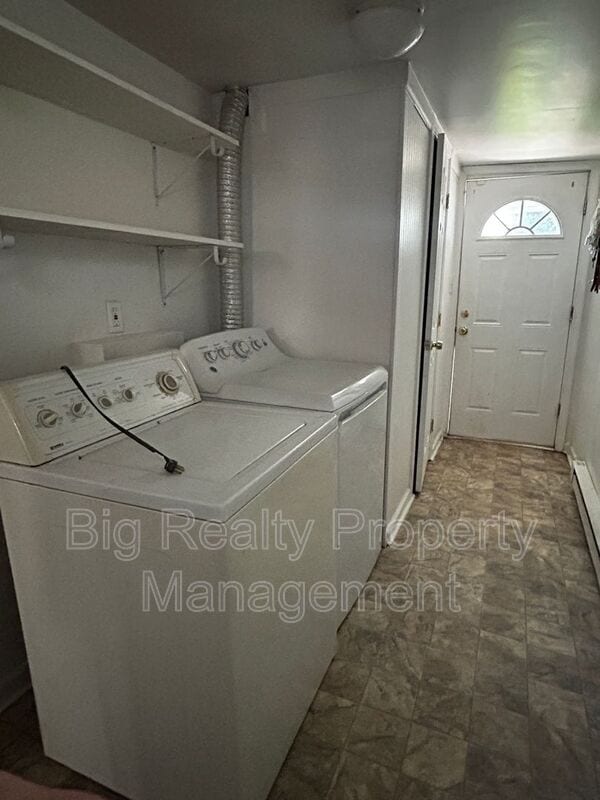 Building Photo - 441 Walnut St