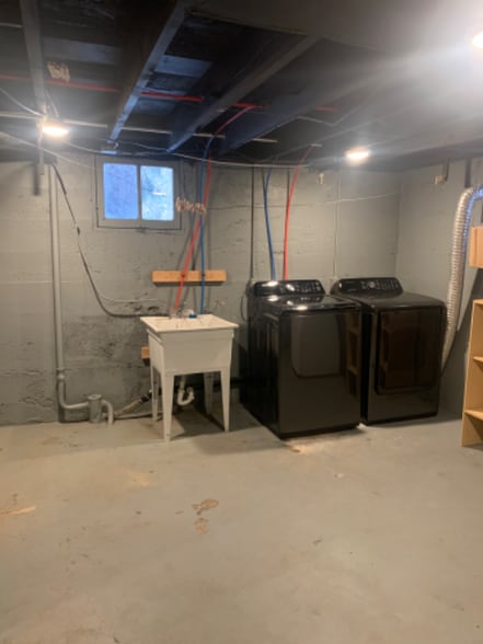 Building Photo - 1511 E 11th Ave