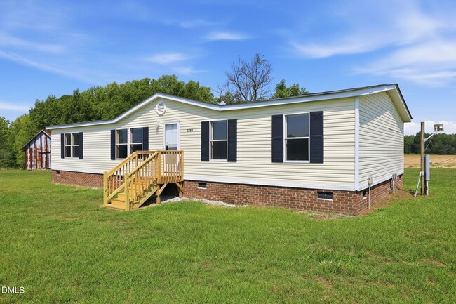 Building Photo - 1385 Live Oak Rd