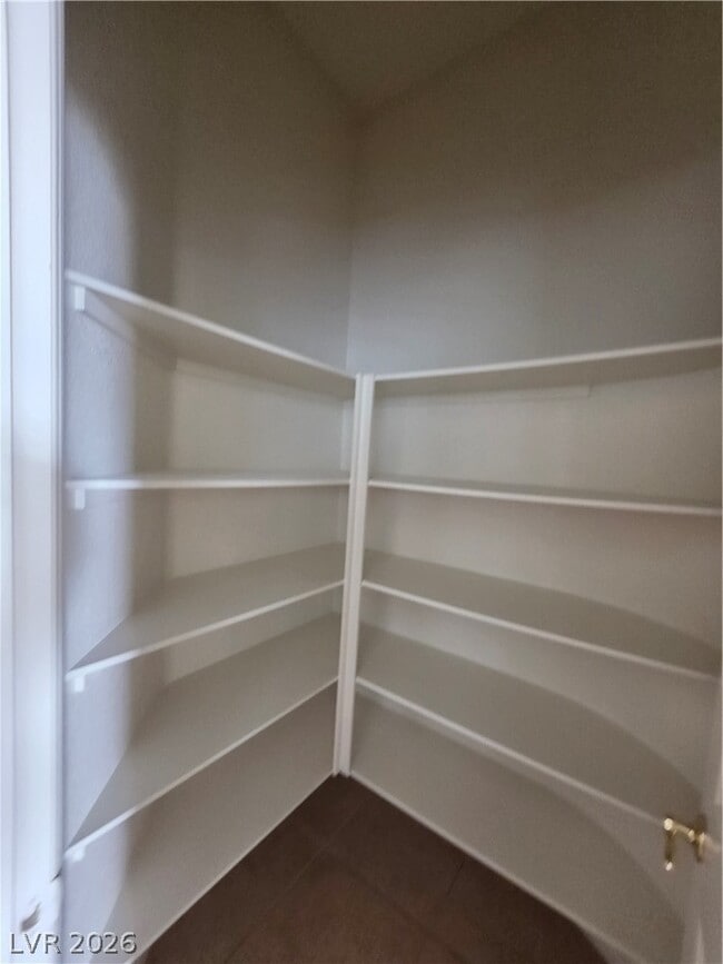 Building Photo - 10717 Refectory Ave