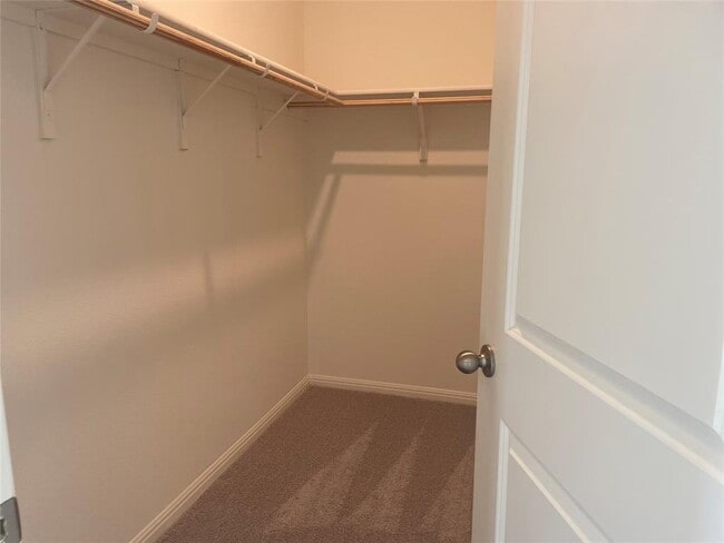 Building Photo - 501 Redfish Ln
