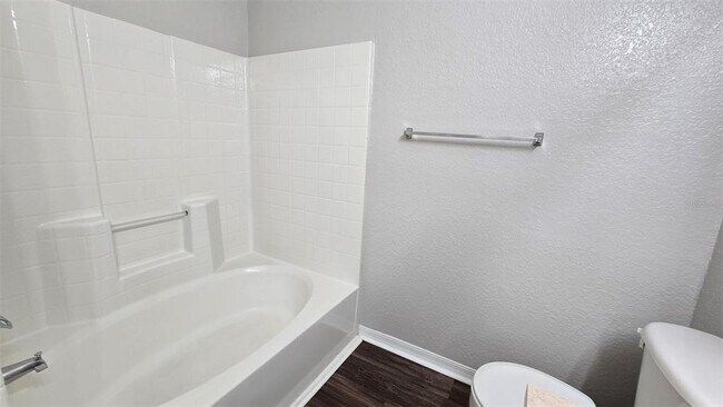 Building Photo - 845 Grand Regency Pointe