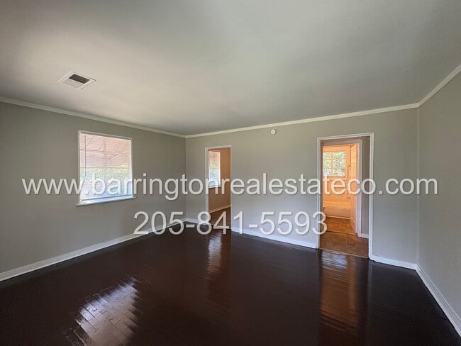 Building Photo - 1848 Alemeda Ave SW