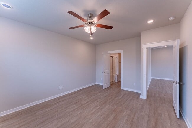 Building Photo - 2246 Rocoso Trl