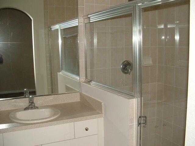 Building Photo - 2904 Hidden Hills Rd