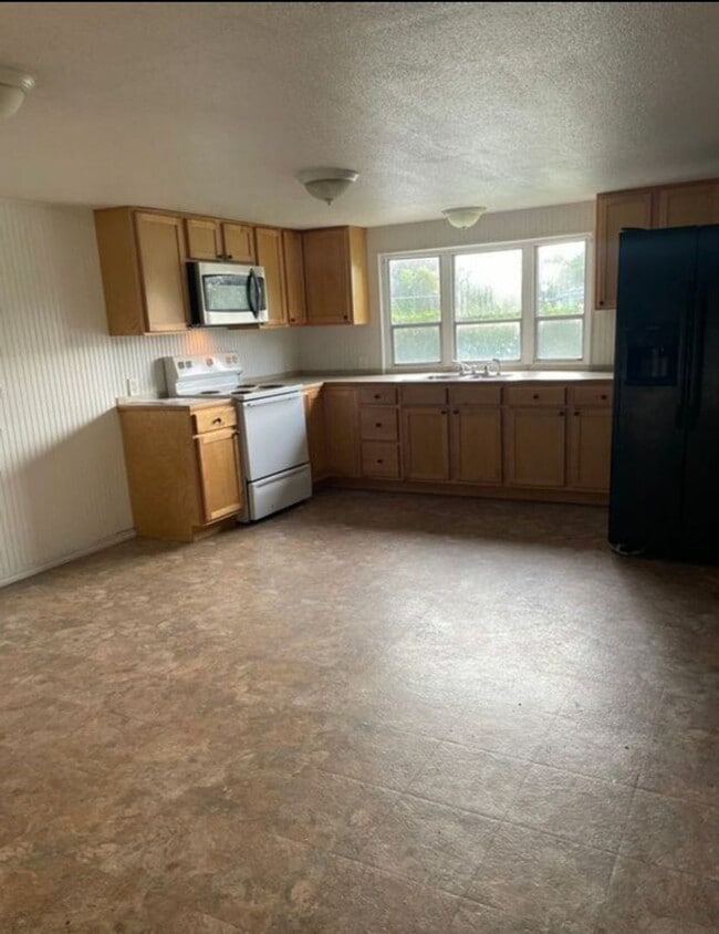Building Photo - 35229 Orange Grove Ln