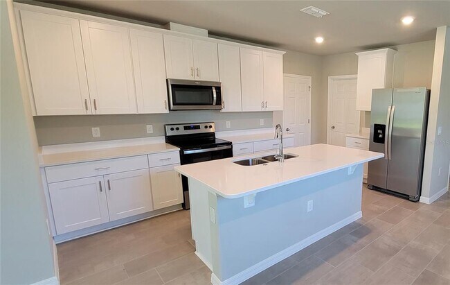 Building Photo - 17317 Cagan Crossings Blvd
