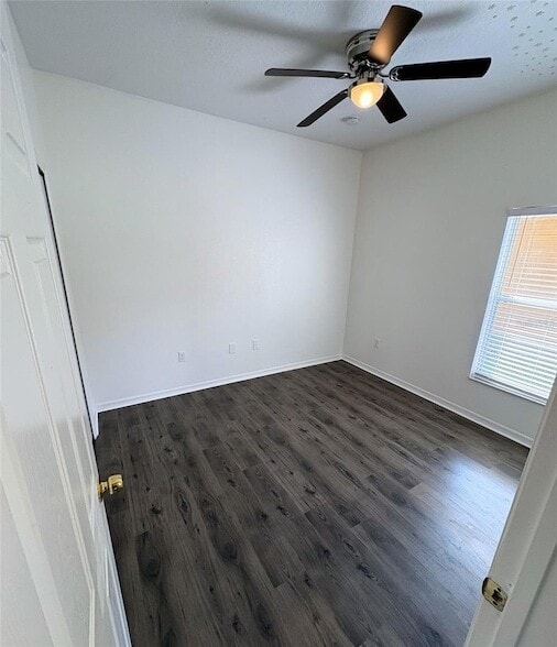 Building Photo - 3637 Weatherfield Dr