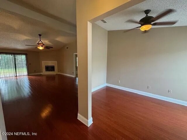 Building Photo - 7057 Swamp Flower Dr N