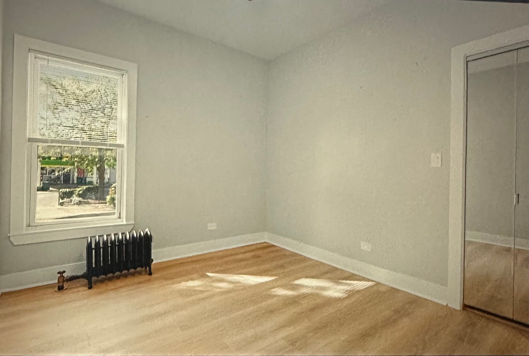 Building Photo - 7600 N Sheridan Rd