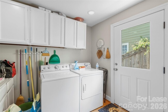 Building Photo - 1610 Park Rd