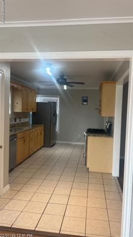 Building Photo - 3200 S Hills Ave