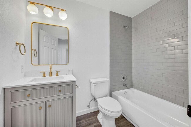 Building Photo - 6506 King George Dr