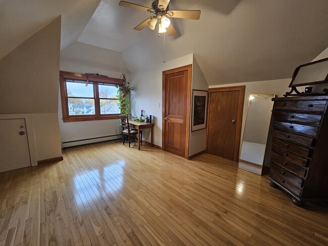 Building Photo - 29 Argyle Ave