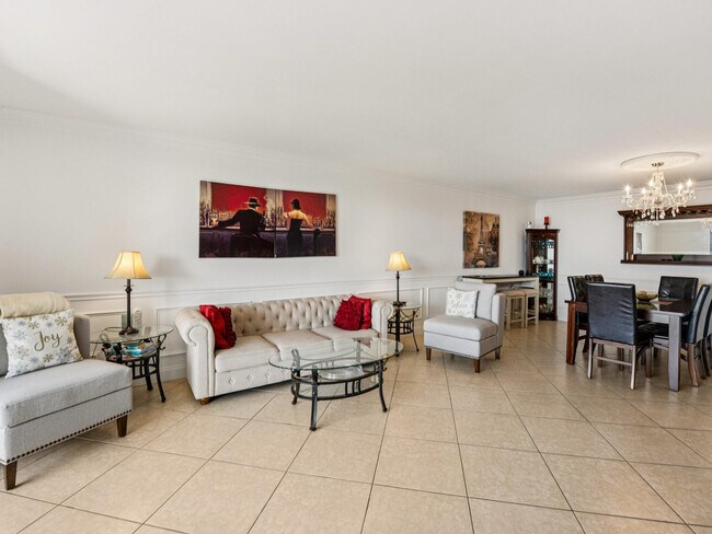 Building Photo - 600 Three Islands Boulevard