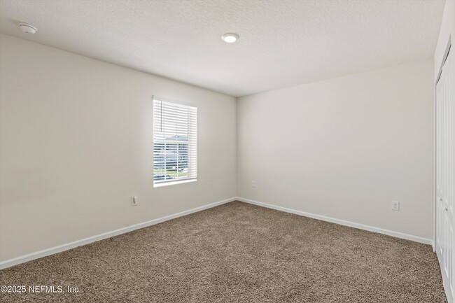 Building Photo - 8466 Cape Fox Dr