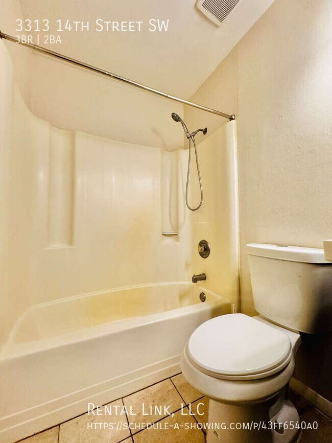 Building Photo - 3313 14th St SW