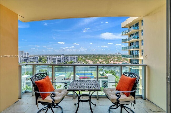 Building Photo - 2501 S Ocean Dr