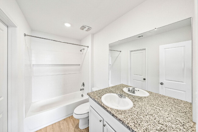 Building Photo - Up to 1 Month of FREE RENT!!!
