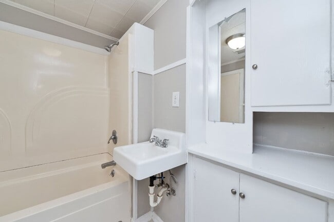 Building Photo - 2415 Co Rd 28