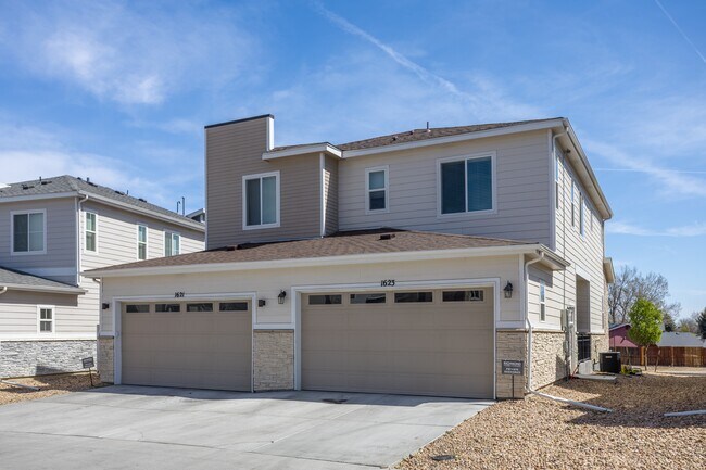 Building Photo - 1623 S Andes Cir