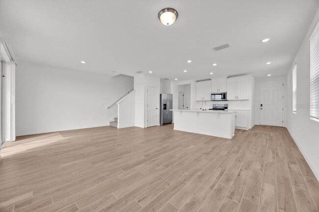 Building Photo - 16475 Happy Eagle Dr