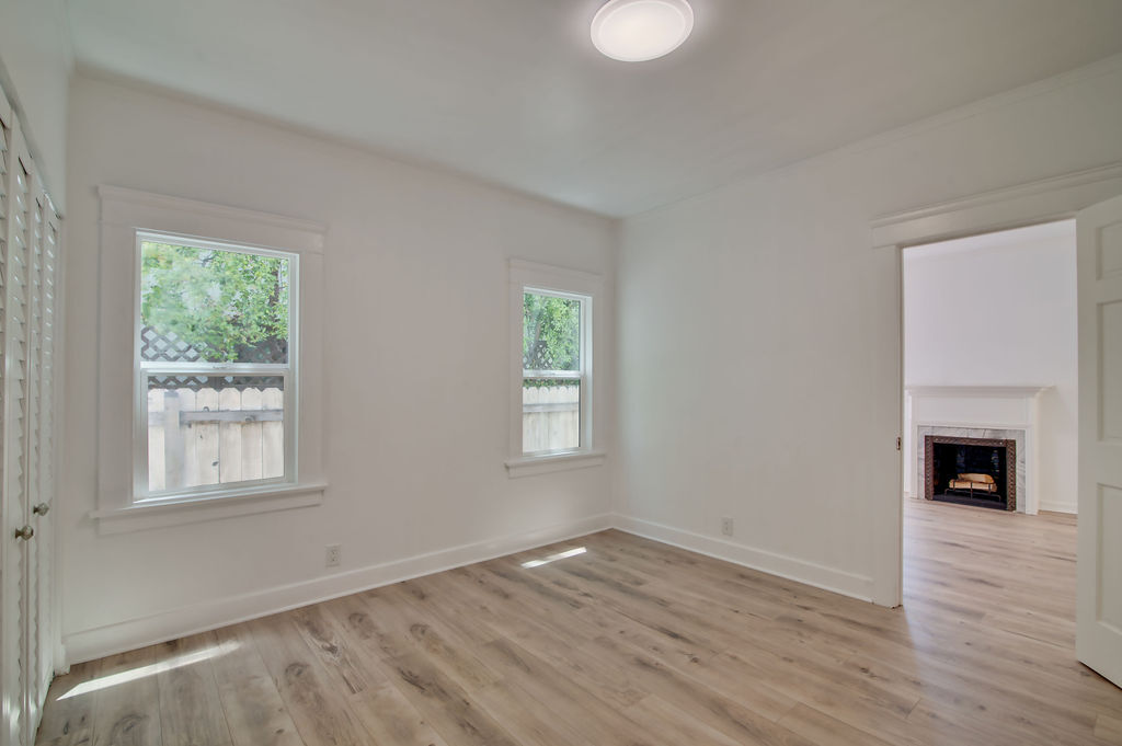 Building Photo - 641 N Martel Ave