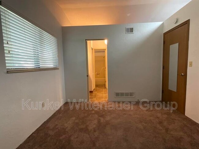 Building Photo - 48 Pepperwood Ct