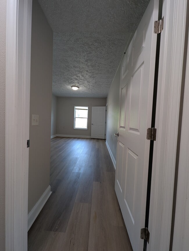 Building Photo - 3738 Riverbed Ln SE