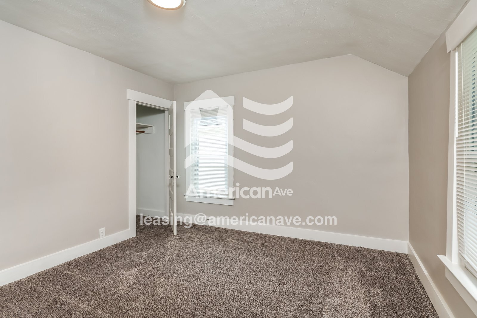 Building Photo - 1241 Epworth Ave