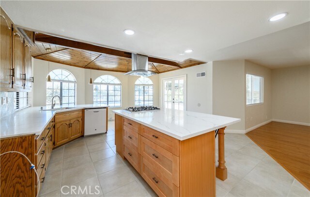 Building Photo - 21786 Santaquin Dr