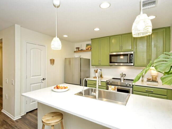 Building Photo - 6709 Sunderland Trail