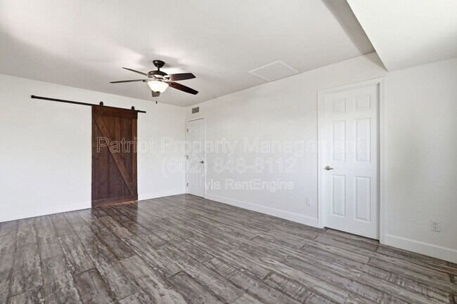 Building Photo - 207 E El Caminito Dr