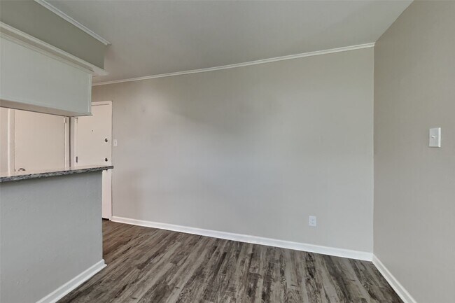 Building Photo - 29107 Sedgefield St