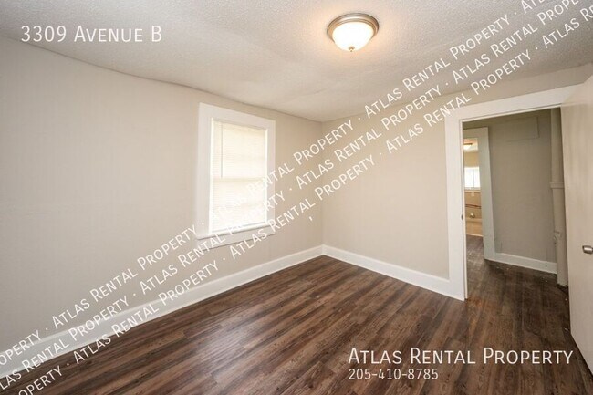 Building Photo - 3309 Avenue B-