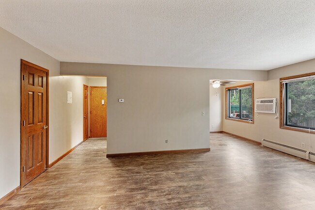 Building Photo - 7400 Penn Ave S