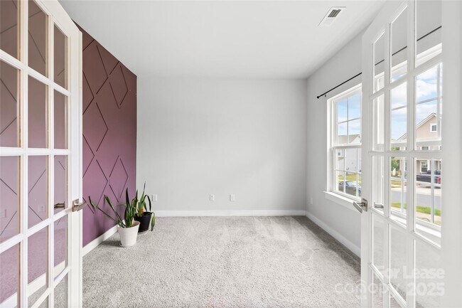 Building Photo - 7067 Waterwheel St SW