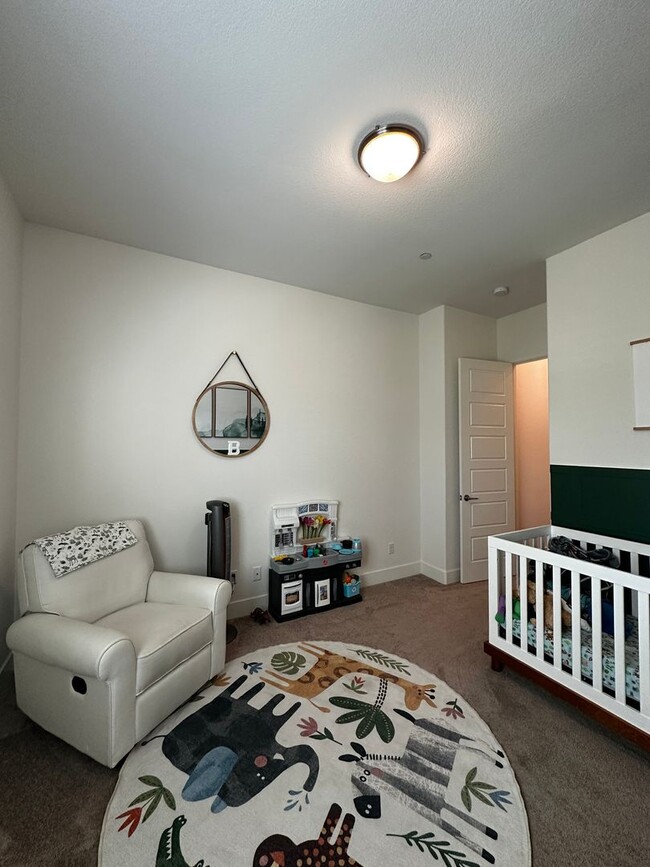 Building Photo - Single-story home in Spring Lake