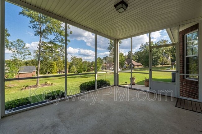 Building Photo - 619 Archard Dr