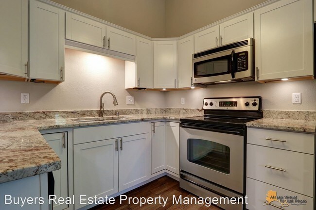 Building Photo - 3 br, 2 bath House - 7213 Foxridge Circle #1
