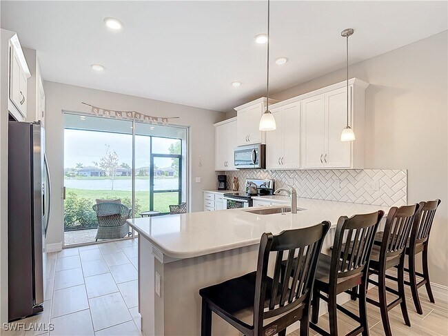 Building Photo - 16701 Seasons Coast Dr