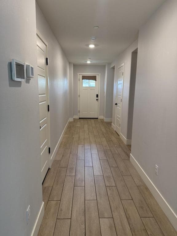 Building Photo - 2124 Ukiah Ct