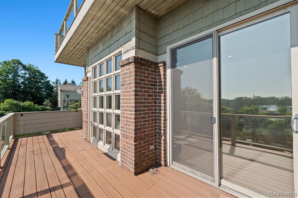 Building Photo - 3782 Pine Lake Knoll Dr
