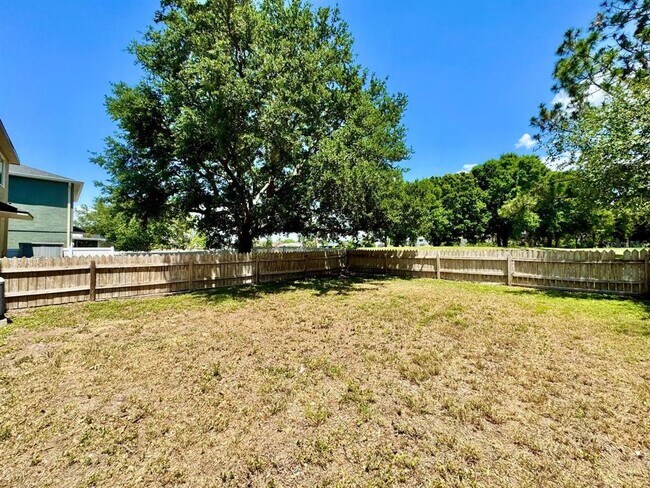 Building Photo - 13014 Fennway Ridge Dr