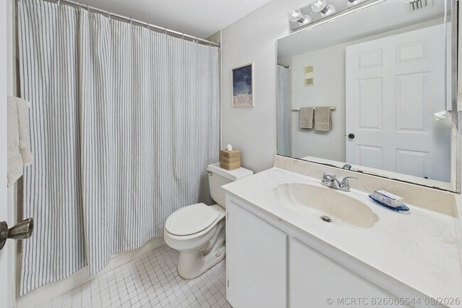 Building Photo - 15451 Pembridge Dr