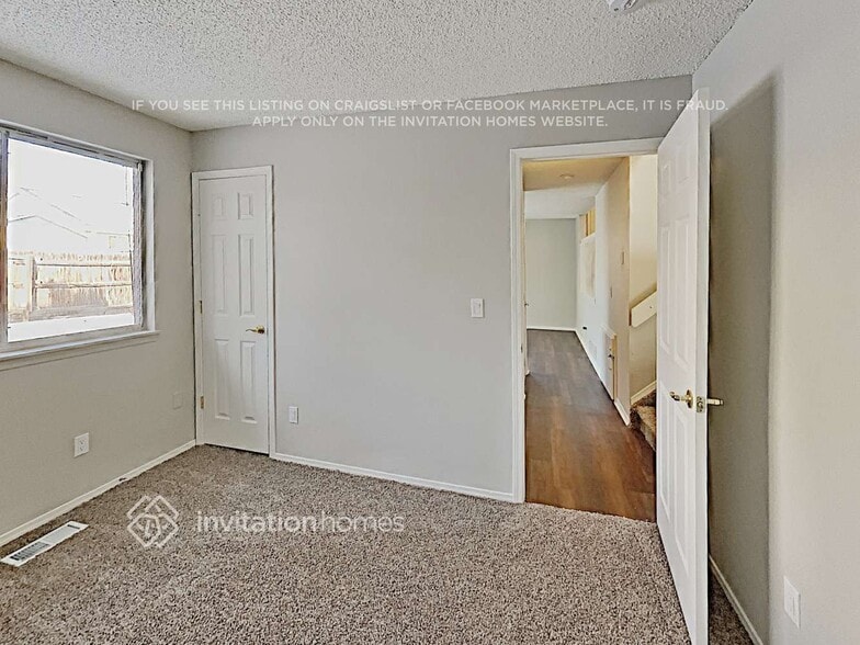 Building Photo - 12181 Newport Dr